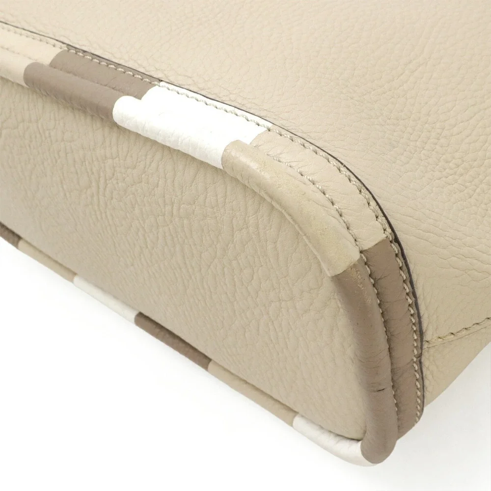 FENDI Cream Leather Shoulder Bag